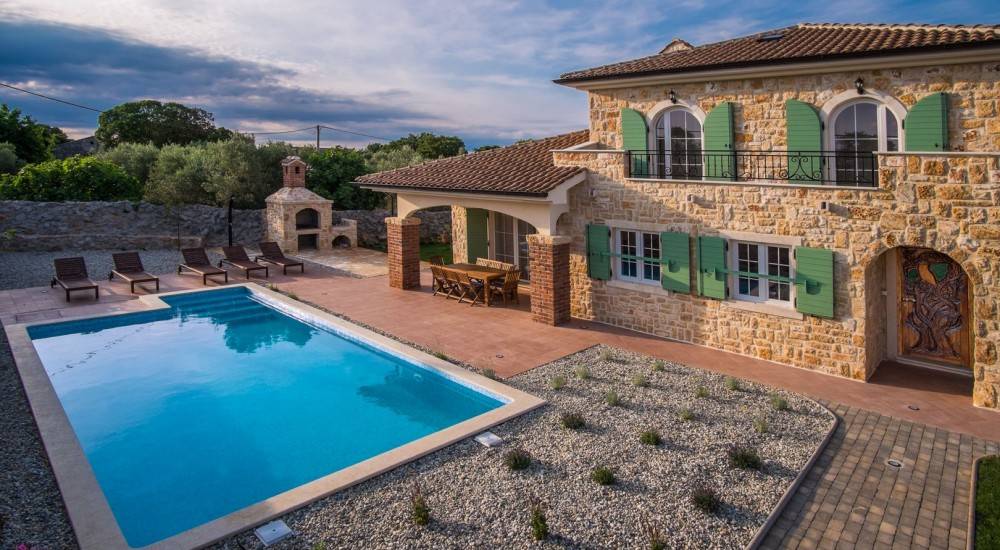 Izgradnja Kamene Kuće Budva